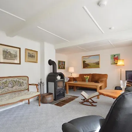 Holiday home Three-bedroom In *